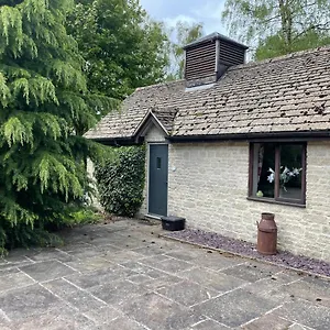 Nethercote Cottage, Kingsize Bed, Seven Springs Cheltenham